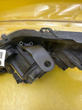 Load image into Gallery viewer, Frontscheinwerfer Peugeot 4007 Xenon Rechts Scheinwerfer Headlight SCH9556550223up