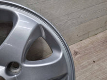 Load image into Gallery viewer, 1x Alufelge 15 Zoll K9965C36050 Kia Carnival I Rim Wheel FEL2444358695bj