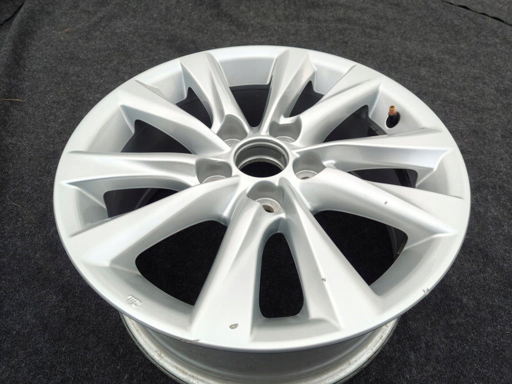 1x Alufelge 16 Zoll 7.0" 5x114.3 40ET Glanz Silber Toyota Corolla Rim Wheel FEL9221801236xr