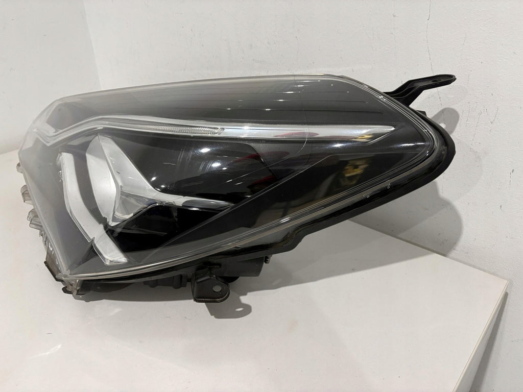 Frontscheinwerfer Toyota Yaris 0D-199 LED Links Scheinwerfer Headlight SCH9521914807is