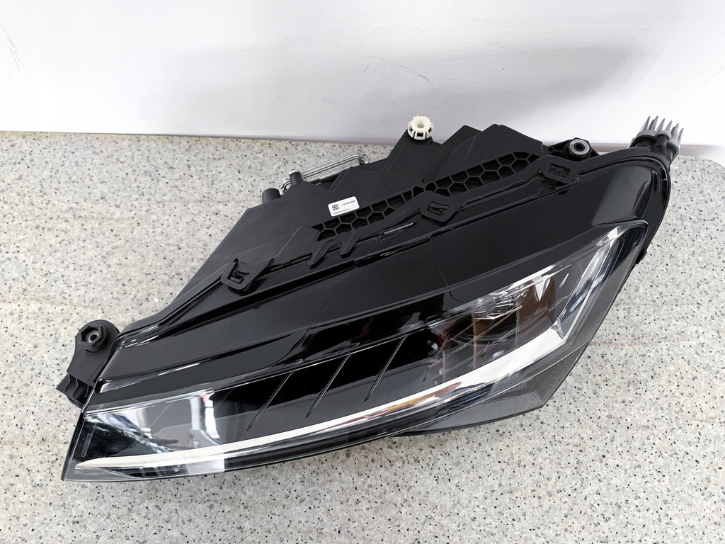 Frontscheinwerfer Skoda Superb III 3V1941015D Full LED Links Headlight