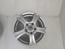 Laden Sie das Bild in den Galerie-Viewer, 1x Alufelge 17 Zoll 7.5" 5x130 50ET Silber KBA46530 Rim Wheel FEL3055946962db