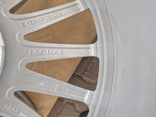 Load image into Gallery viewer, 1x Alufelge 18 Zoll 7.5" 5x108 45ET Glanz Silber HK83-1007-AA Jaguar F Pace FEL3278735626zt