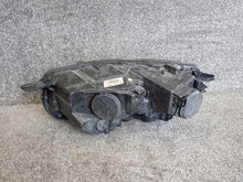 Laden Sie das Bild in den Galerie-Viewer, Frontscheinwerfer Peugeot Rifter 90146218 Rechts Scheinwerfer Headlight SCH8384289975vz