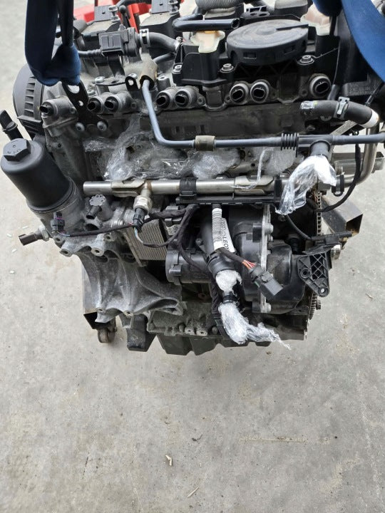 Motor Audi A4 B9 DLV 2.0 TFSI 150PS 31TKm Benzin Engine Unkomplett MOT1987240592iu
