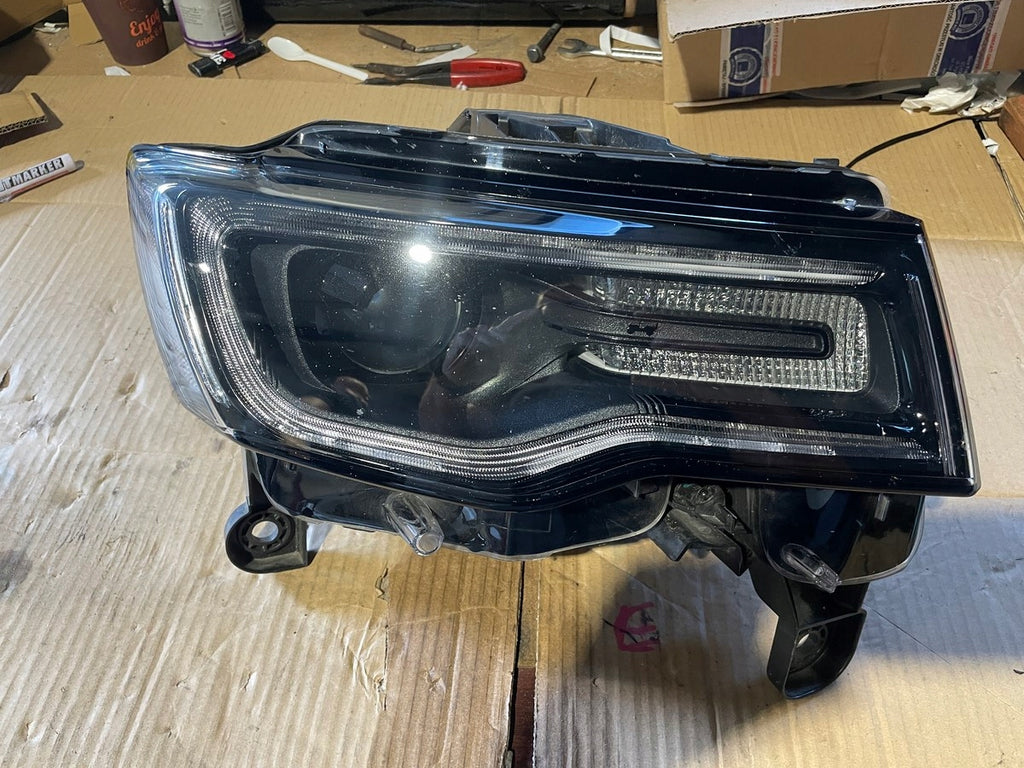 Frontscheinwerfer Jeep Grand Cherokee Wk2 68266650AE Rechts Headlight SCH1309517849dk