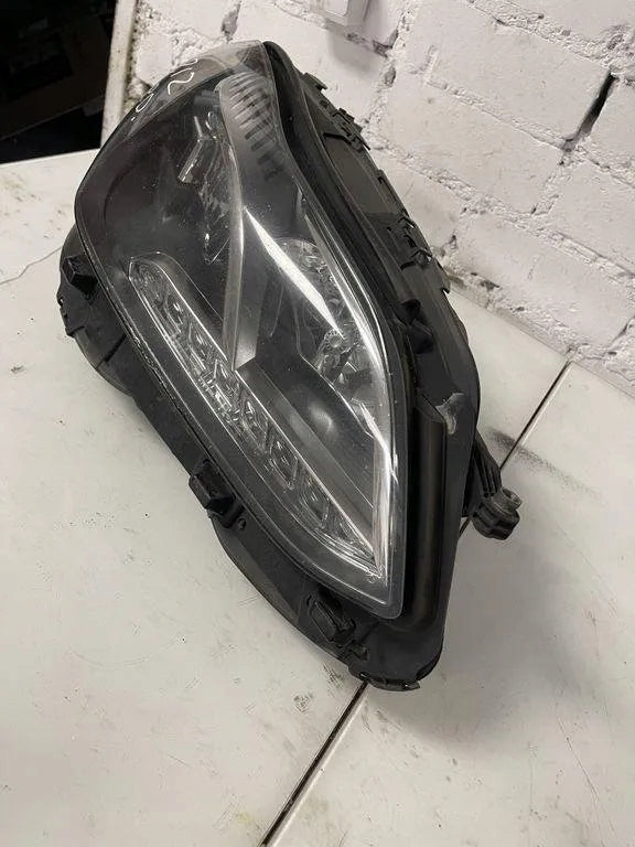 Frontscheinwerfer Mercedes-Benz A2128204839 Rechts Scheinwerfer Headlight SCH3851457508sn