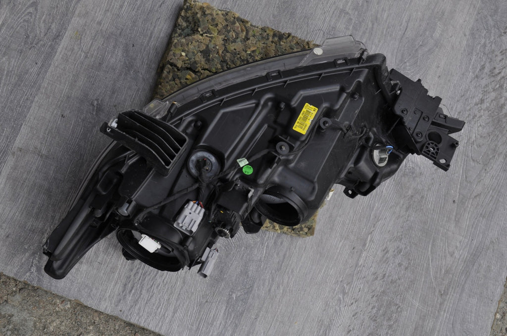 Frontscheinwerfer Mitsubishi Outlander III 8301C8-64 LED Rechts Headlight