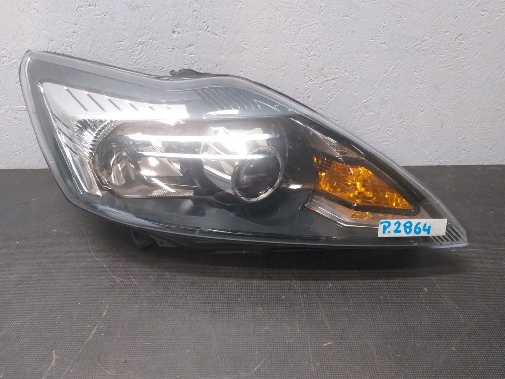 Frontscheinwerfer Ford Focus 8M51-13D154-CE Xenon Rechts Scheinwerfer Headlight