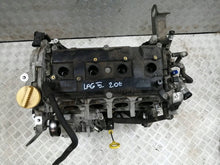 Laden Sie das Bild in den Galerie-Viewer, Motor Renault Laguna III M4R704 2.0 140PS 103kW 2008 Benzin Engine Unkomplett
