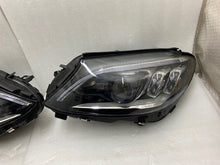 Laden Sie das Bild in den Galerie-Viewer, Frontscheinwerfer Mercedes-Benz W205 A205 A2059061506 A2059061606 Ein Satz SCH8256642736tq