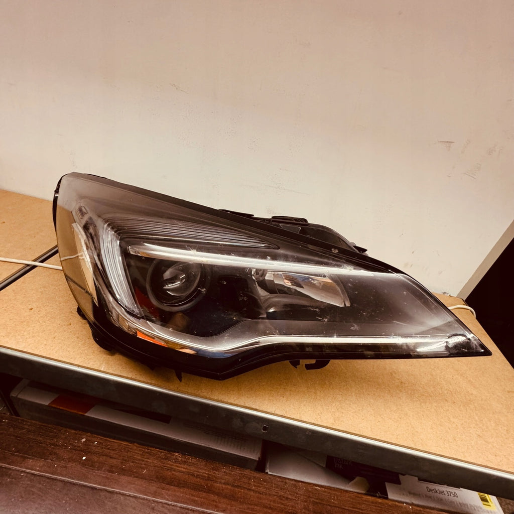 Frontscheinwerfer Opel Astra 39047199 Rechts Scheinwerfer Headlight SCH5401276158rf