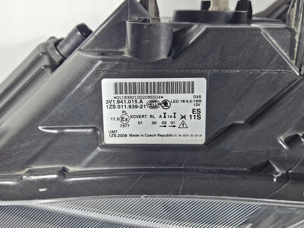 Frontscheinwerfer Skoda Superb III 3V1941015AA Xenon Links Headlight