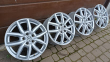 Laden Sie das Bild in den Galerie-Viewer, 4x Alufelge 17 Zoll 7.5" 5x112 55ET Matt Silber KBA49355 Rim Wheel FEL2587574855ly
