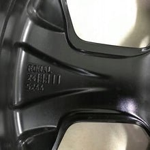 Laden Sie das Bild in den Galerie-Viewer, 1x Alufelge 18 Zoll 7.0&quot; 5x108 47 5ET Glanz Schwarz R1TC-1007-E1 Ford Puma