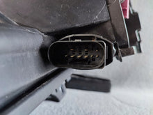 Laden Sie das Bild in den Galerie-Viewer, Frontscheinwerfer VW I A2468207161 Xenon Links Scheinwerfer Headlight SCH8735234356ar