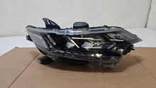 Laden Sie das Bild in den Galerie-Viewer, Frontscheinwerfer Mitsubishi Outlander III Rechts Scheinwerfer Headlight SCH2831624279tj