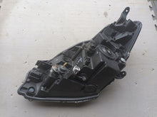 Load image into Gallery viewer, Frontscheinwerfer Toyota Yaris Rechts Scheinwerfer Headlight