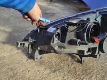 Laden Sie das Bild in den Galerie-Viewer, Frontscheinwerfer Citroën Berlingo 89318049 Rechts Scheinwerfer Headlight