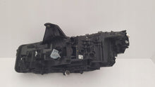 Laden Sie das Bild in den Galerie-Viewer, Frontscheinwerfer BMW Active Tourer U06 5A42248-08 LED Links Headlight SCH8928818735gu