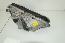 Laden Sie das Bild in den Galerie-Viewer, Frontscheinwerfer Mercedes-Benz W203 2038203761 Xenon Links Headlight SCH9851155468bo