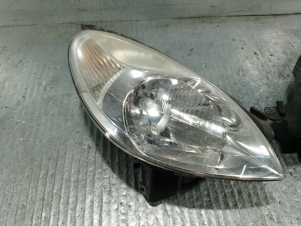 Frontscheinwerfer Citroën Xsara Picasso 9649557480 9649557380 Rechts oder Links