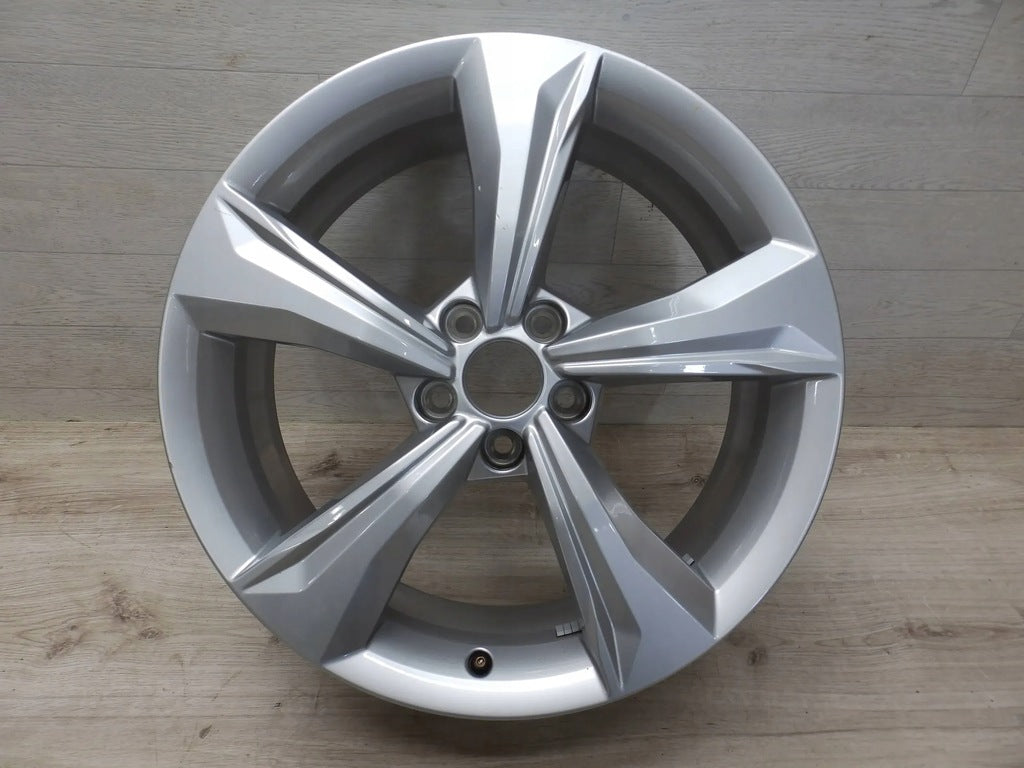 1x Alufelge 19 Zoll 7.0" 5x112 34ET Glanz Silber 80A601025 Audi Rim Wheel FEL3086510674qu