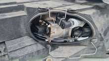 Load image into Gallery viewer, Frontscheinwerfer VW Passat 3C0941753G Links Scheinwerfer Headlight SCH6120837864kg