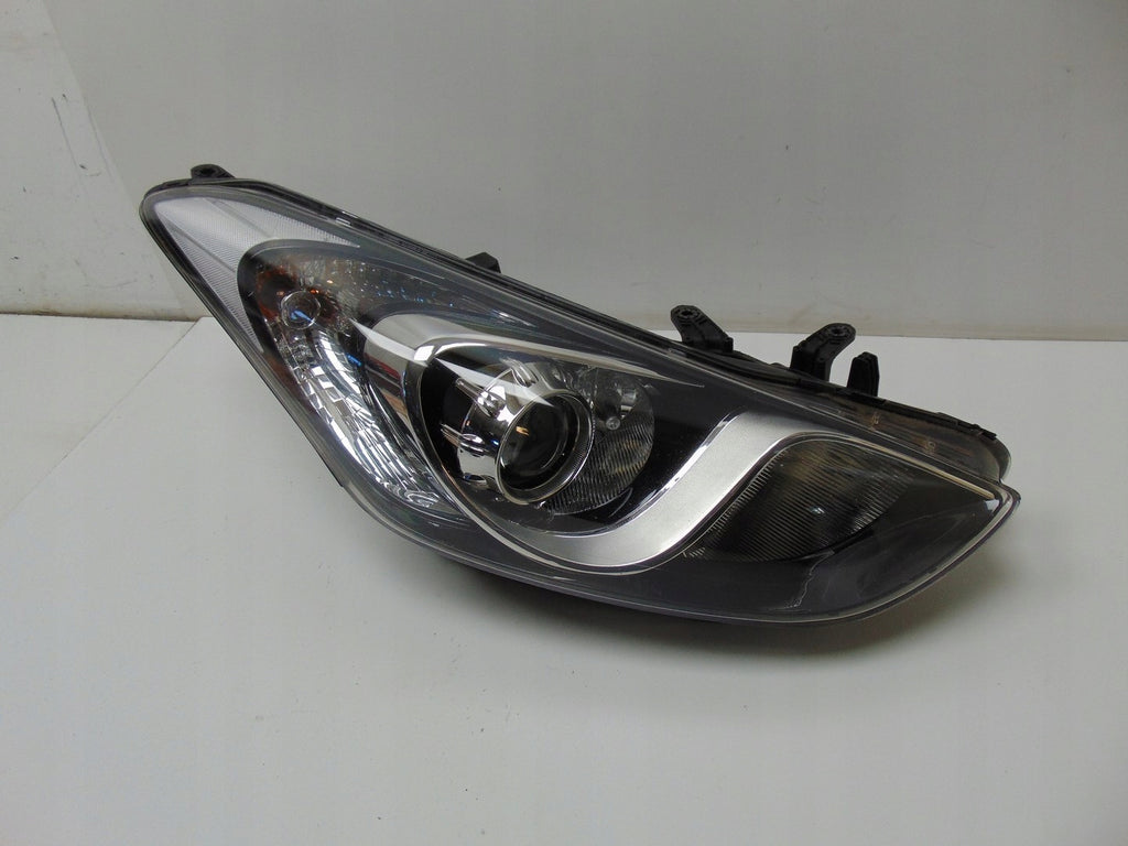 Frontscheinwerfer Hyundai I30 92102-A6100 Rechts Scheinwerfer Headlight SCH1311524161un