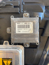 Load image into Gallery viewer, Frontscheinwerfer BMW E60 E61 7189312 70446711 Xenon Links Headlight SCH8900151284st