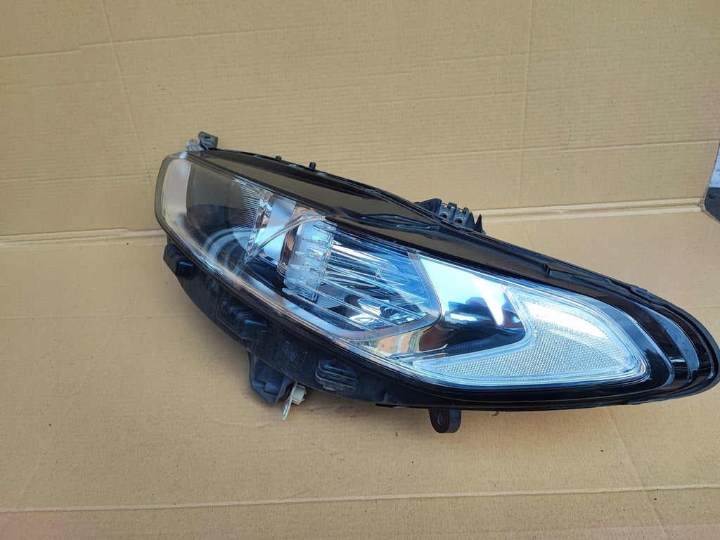 Frontscheinwerfer Ford Mondeo DS73-13W030-FA Links Scheinwerfer Headlight