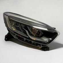 Laden Sie das Bild in den Galerie-Viewer, Frontscheinwerfer Renault Captur 260107244R FULL LED Rechts Headlight