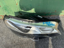 Laden Sie das Bild in den Galerie-Viewer, Frontscheinwerfer Peugeot Expert Traveller 9808235780 Rechts Headlight SCH9934188739hx