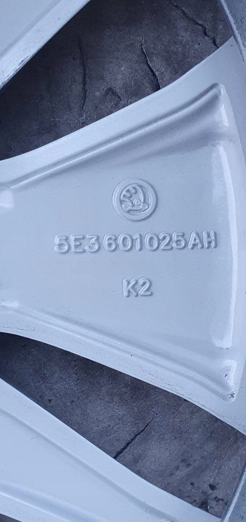 1x Alufelge 16 Zoll 7.0" 5x112 46ET 5E3601025AH Skoda Superb I Rim Wheel FEL3362004770nr