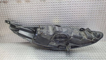 Laden Sie das Bild in den Galerie-Viewer, Frontscheinwerfer Ford Fiesta I S26378261 8A6113W030AH Links Headlight SCH7887629324gf
