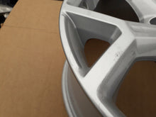 Load image into Gallery viewer, 1x Alufelge 17 Zoll 7.0" 5x114.3 40ET 403008932 Renault Rim Wheel FEL4528729432ce