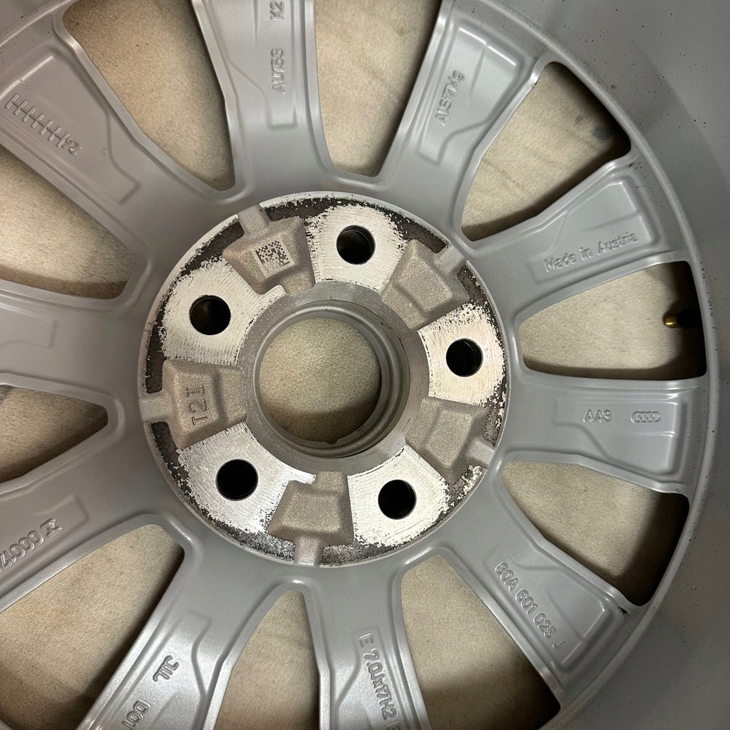 1x Alufelge 17 Zoll 7.0" 5x112 34ET Glanz Silber 80A601025 Audi Rim Wheel FEL8265701321is