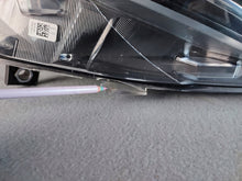 Laden Sie das Bild in den Galerie-Viewer, Frontscheinwerfer Mercedes-Benz Vito W447 4479061501 Rechts Headlight