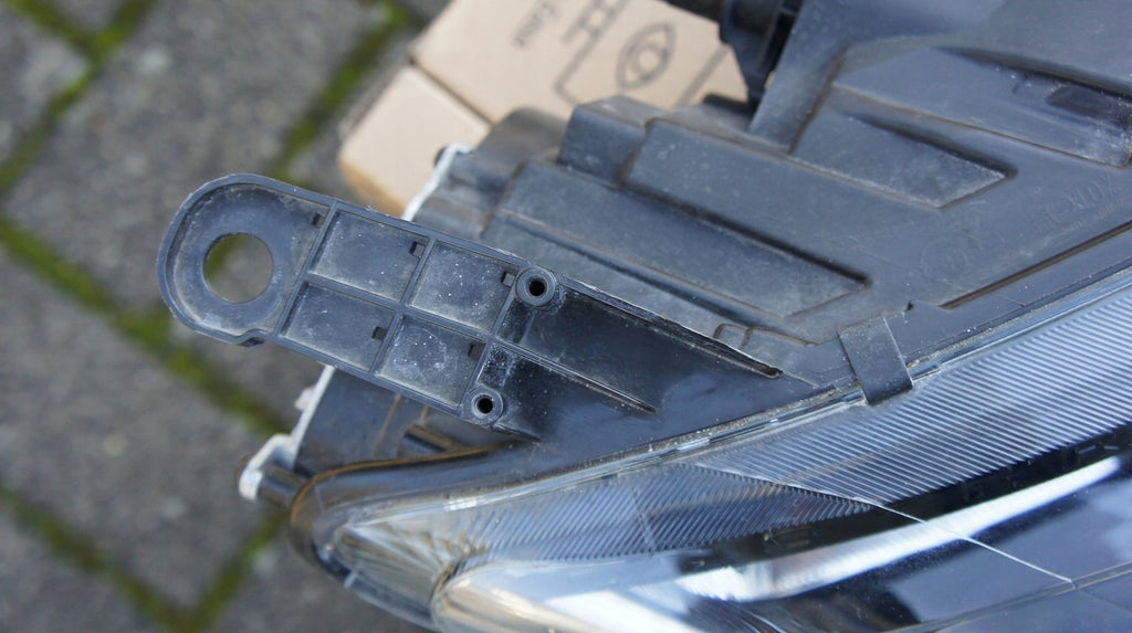 Frontscheinwerfer Dacia Duster 260609367R 260101133R LED Ein Satz Headlight