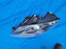 Laden Sie das Bild in den Galerie-Viewer, Frontscheinwerfer Seat Altea 5P1941033A Ein Stück (Rechts oder Links) Headlight