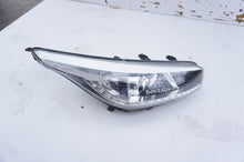 Load image into Gallery viewer, Frontscheinwerfer Kia Ceed Rechts Scheinwerfer Headlight