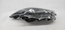 Load image into Gallery viewer, Frontscheinwerfer Toyota 4 Yaris SPP6353 Rechts Scheinwerfer Headlight
