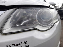 Laden Sie das Bild in den Galerie-Viewer, Frontscheinwerfer VW Passat Links Scheinwerfer Headlight