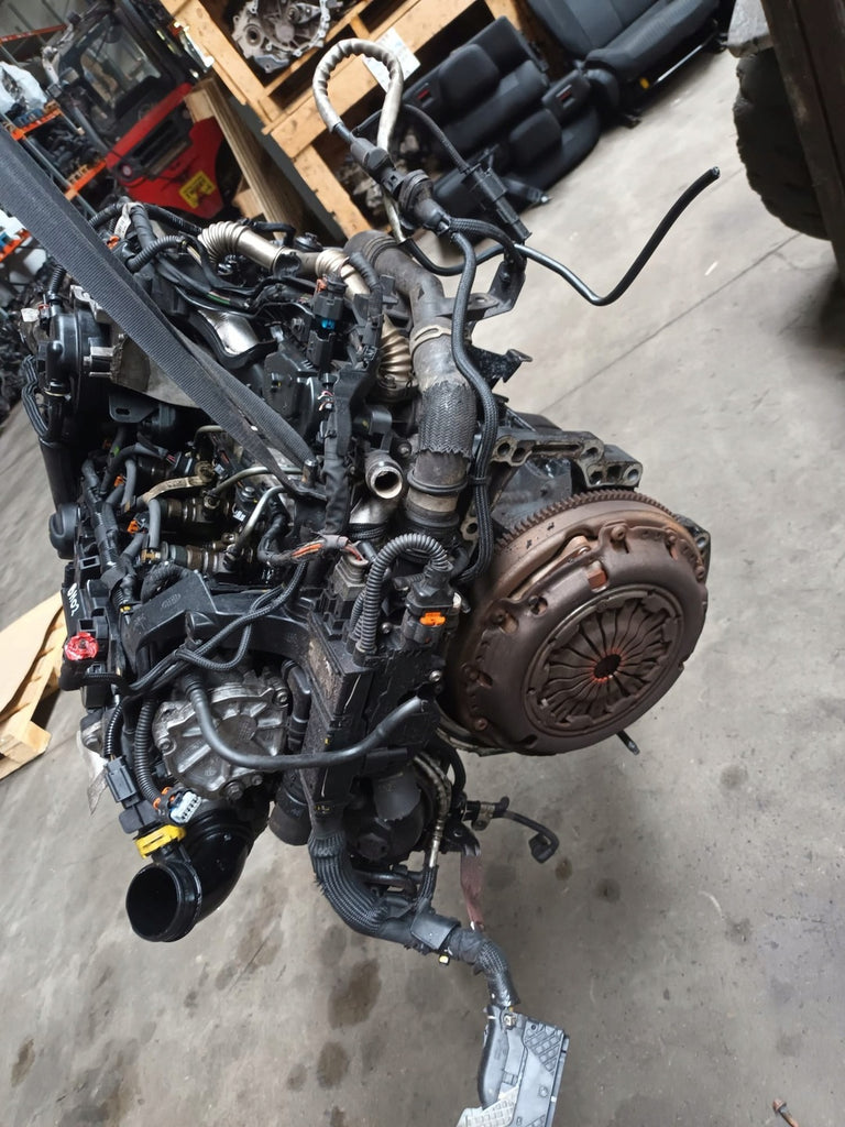 Motor Peugeot 308 I 10JBGZ 9H02 1.6 EHDI 2017 Diesel Engine Komplett