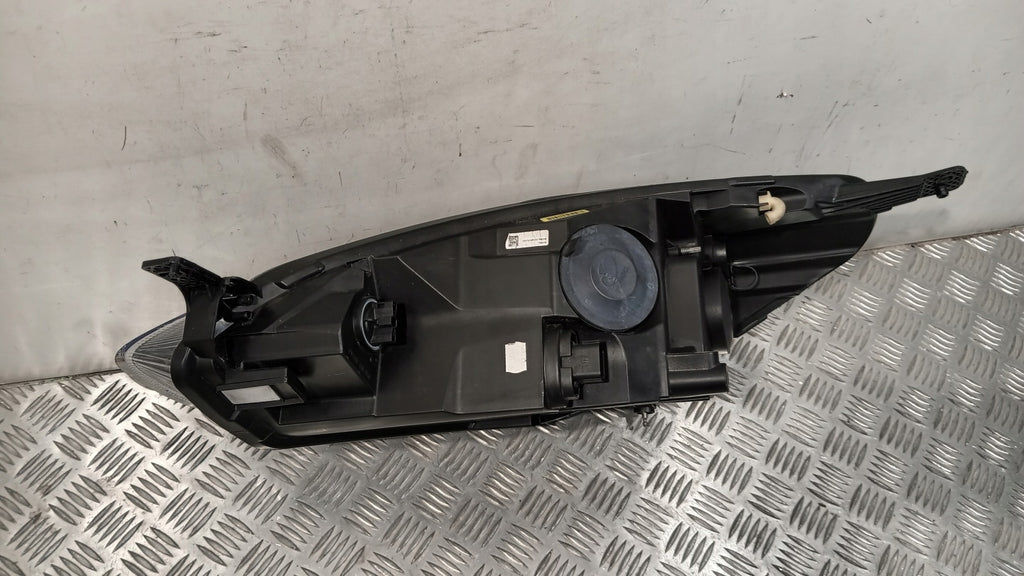 Frontscheinwerfer Ford Fiesta VII L1BB-13E014-EH Rechts Scheinwerfer Headlight SCH4989681738qw