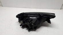 Laden Sie das Bild in den Galerie-Viewer, Frontscheinwerfer Mitsubishi L200 Links Scheinwerfer Headlight