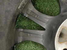 Load image into Gallery viewer, 1x Alufelge 18 Zoll &quot; 5x114.3 40ET RUA6669 Nissan Juke F15 Rim Wheel