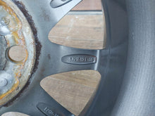 Load image into Gallery viewer, 1x Alufelge 15 Zoll 5.0&quot; 4x100 39ET PZ406-B067B Toyota Yaris Rim Wheel