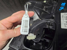 Laden Sie das Bild in den Galerie-Viewer, Frontscheinwerfer BMW 1 F40 9482807 LED Links Scheinwerfer Headlight SCH6608211450dz