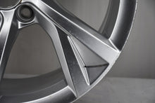 Load image into Gallery viewer, 1x Alufelge 18 Zoll 8.0" 5x112 40ET Glanz Silber 8W0601025EJ Audi Rim Wheel FEL8488590188so